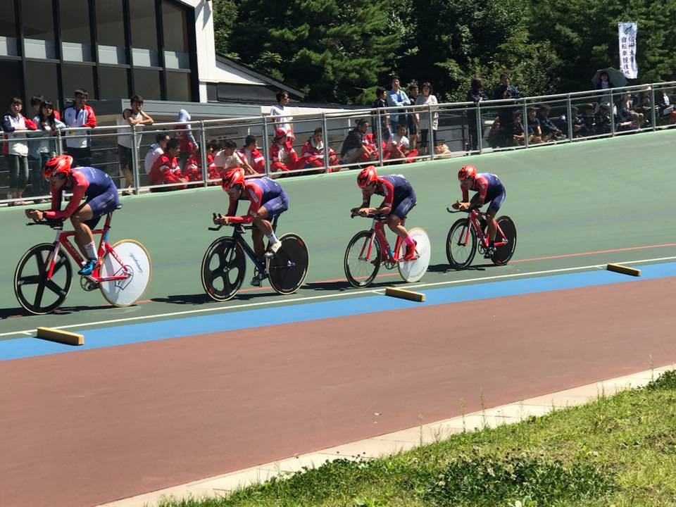 作新学院大学自転車競技班